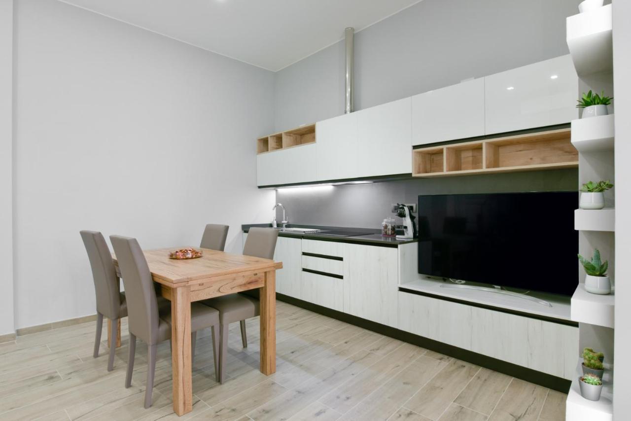 Sar May Apartments Bologna Exterior photo